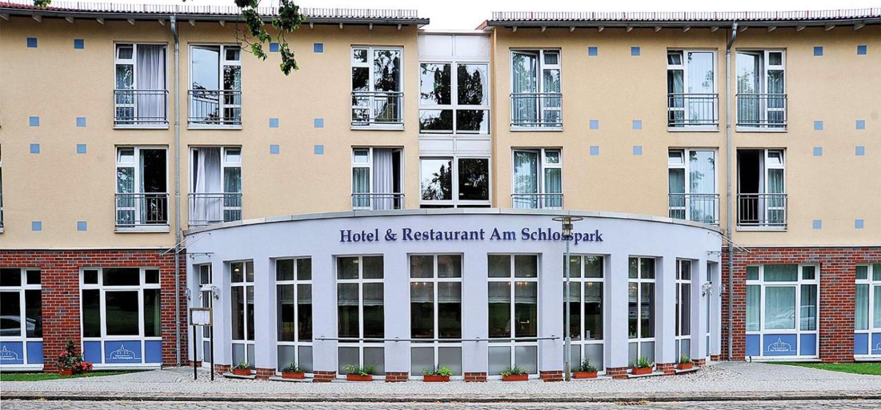 Hotel & Restaurant Am Schlosspark Dahme  Eksteriør bilde